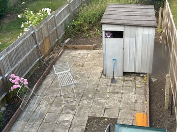 Rent Free: Large back garden in Tooting (needs work)
